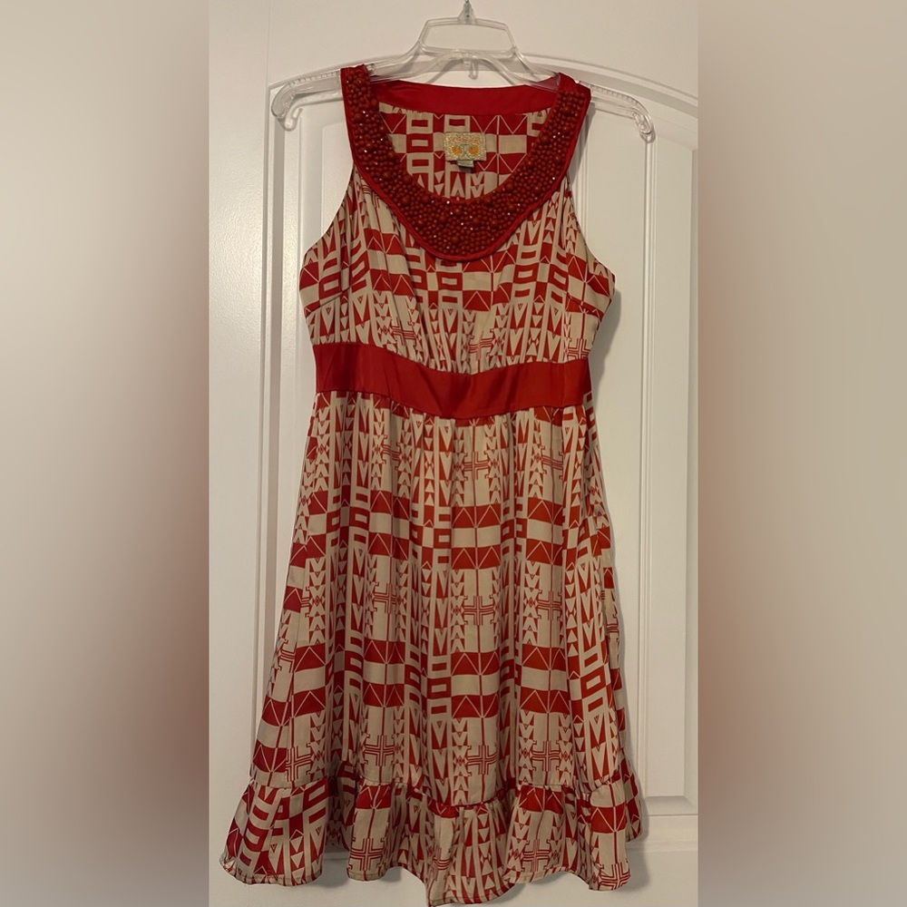 Forever 21 Orange and Beige Geometric Sleeveless Dress size M